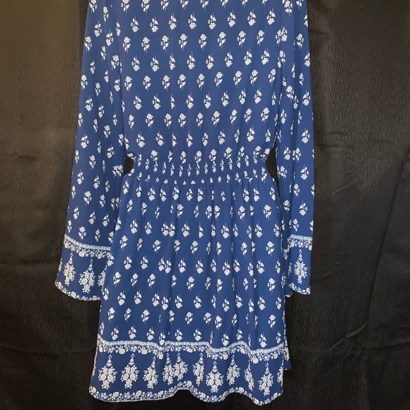 Navy blue shirt/dress 🌸 - Picture 2 of 3